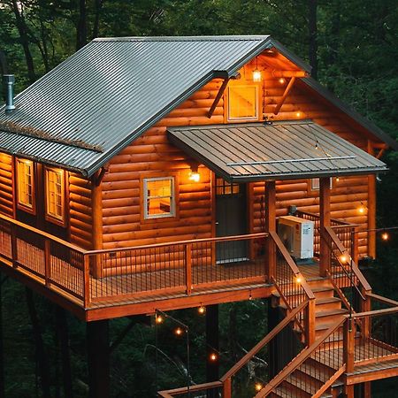 Cricket Hill Treehouse B By Amish Country Lodging Millersburg Luaran gambar