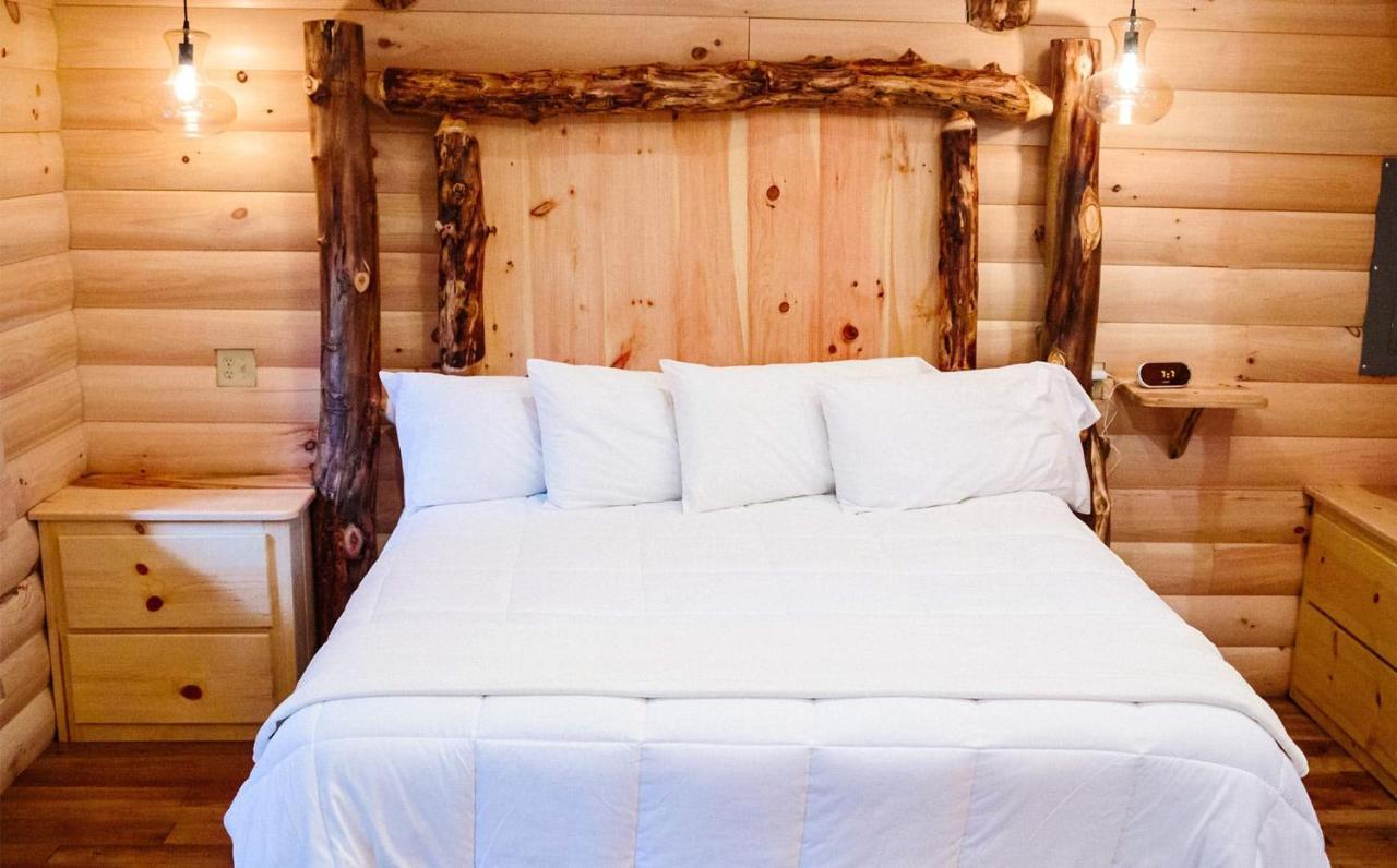 Cricket Hill Treehouse B By Amish Country Lodging Millersburg Luaran gambar