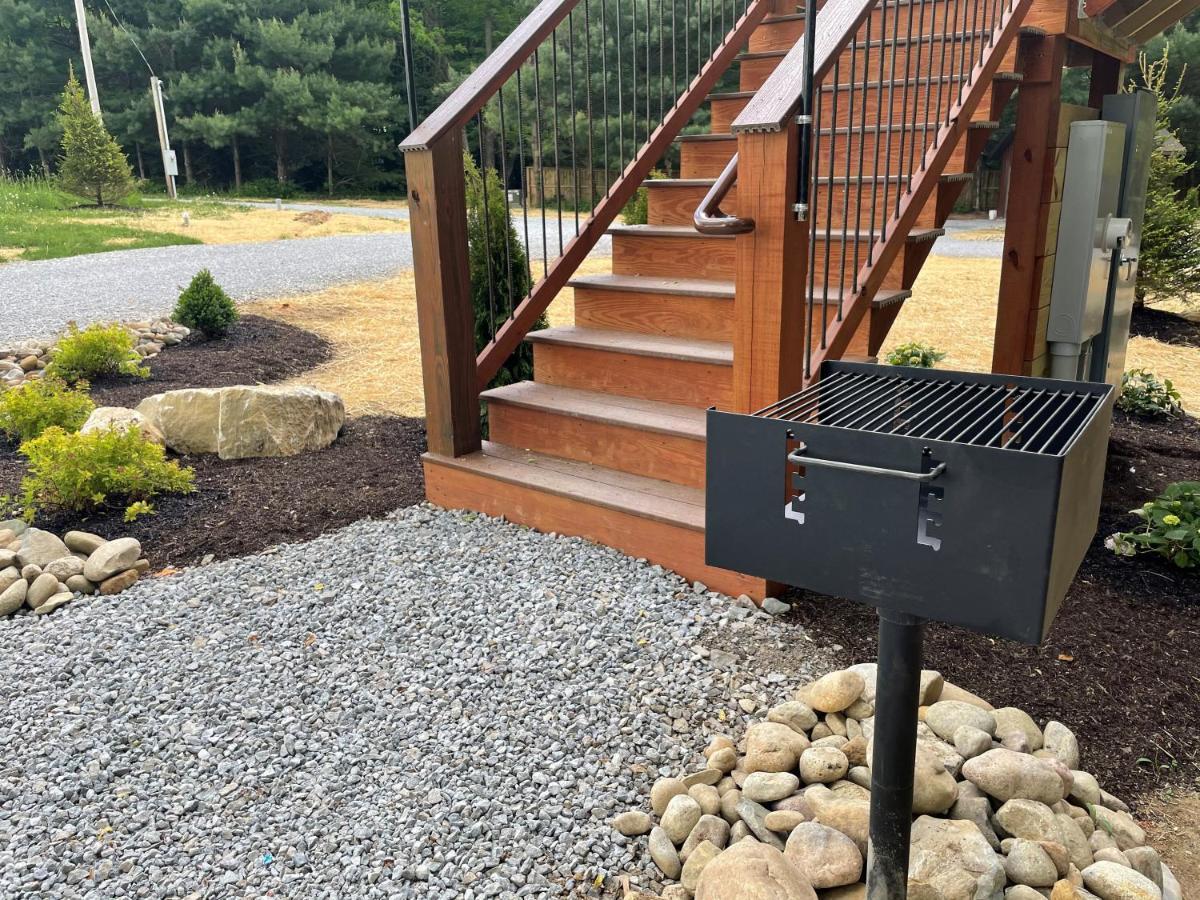 Cricket Hill Treehouse B By Amish Country Lodging Millersburg Luaran gambar