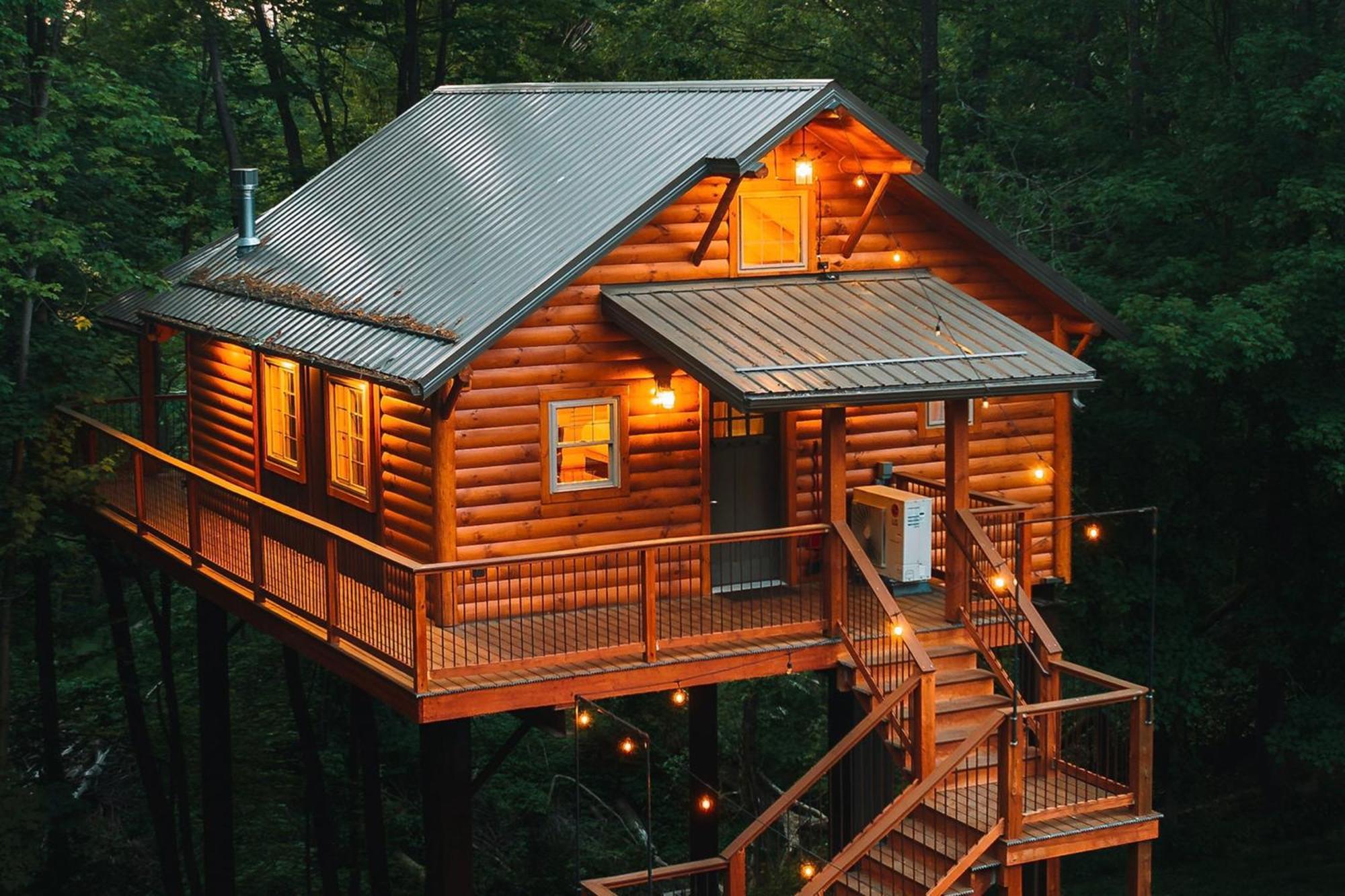 Cricket Hill Treehouse B By Amish Country Lodging Millersburg Luaran gambar